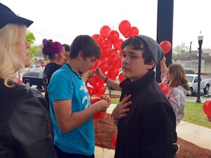 living-anthony and doreen reimann at balloon release