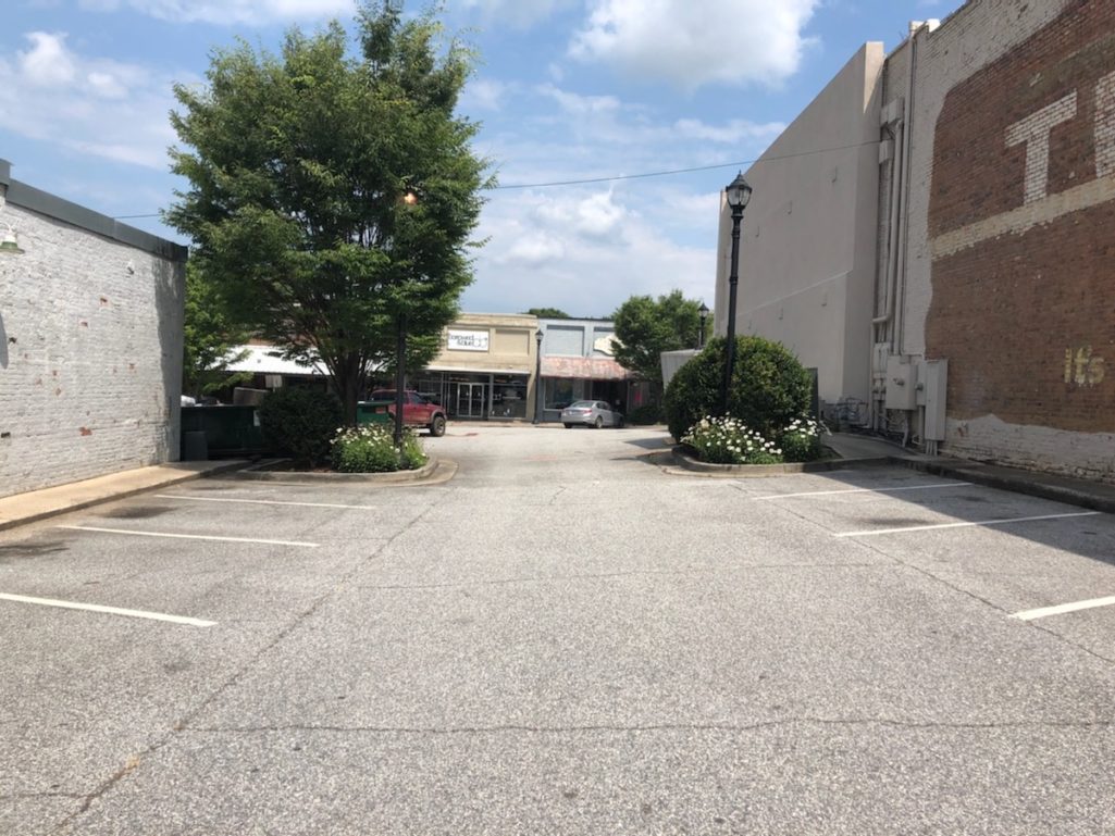 Cornelia, Reeders honored with TrailBlazer award for Fenders Alley