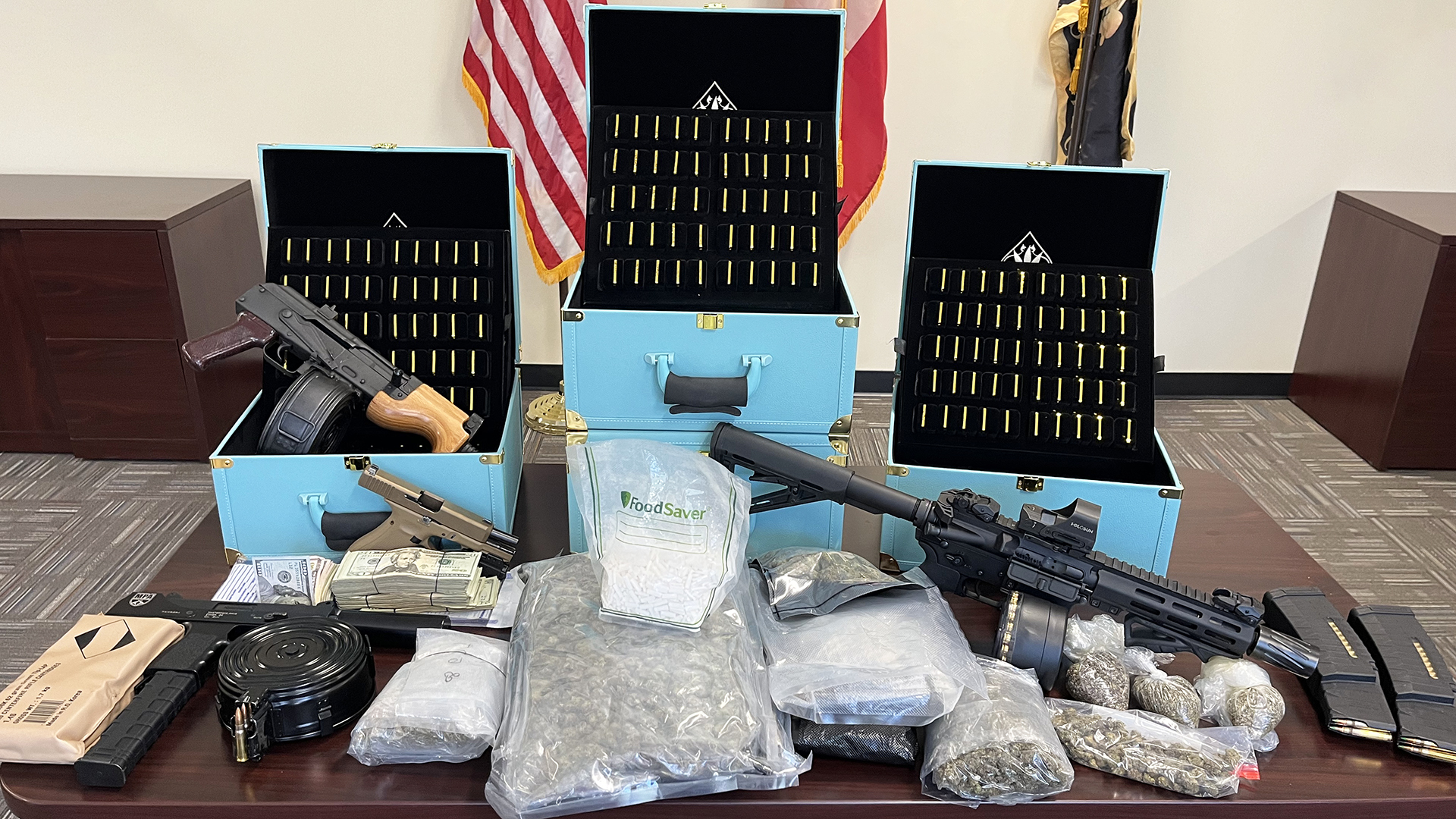 Drugs worth over ,000 seized after driver fled traffic stop, sheriff’s office said