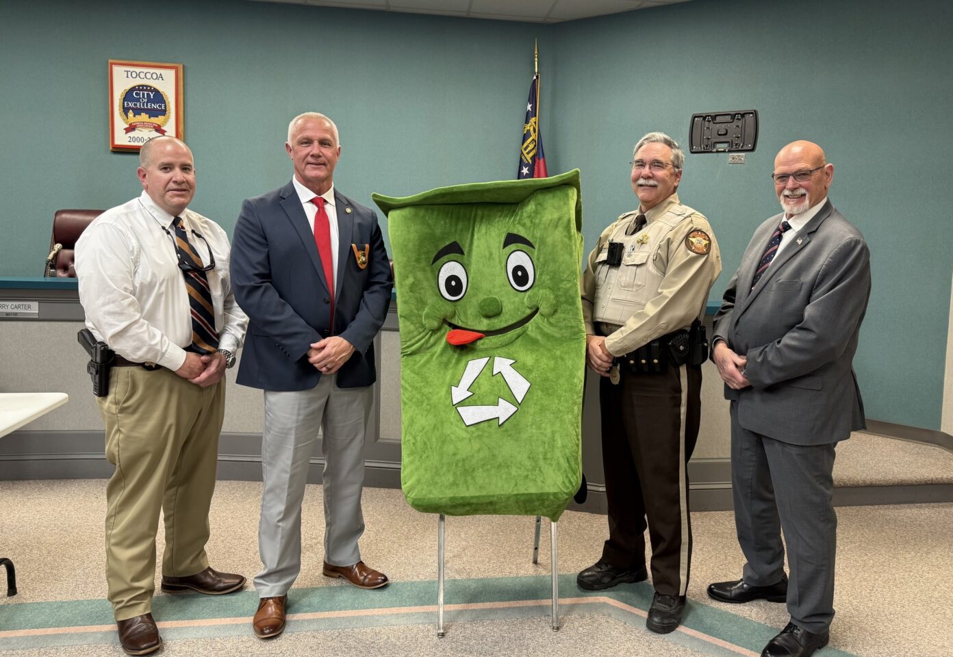 Inmate program in Stephens tackles litter, illegal dumping Now Habersham