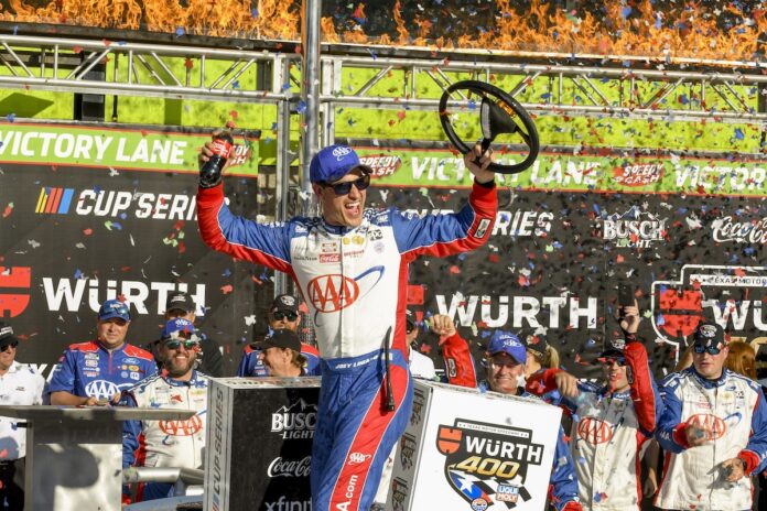 NASCAR Texas Auto Racing