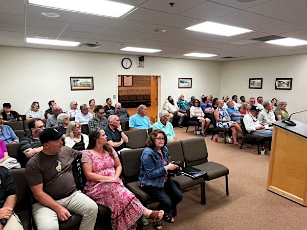 Comprehensive-Plan-Crowd-6-25-25-600x450-1