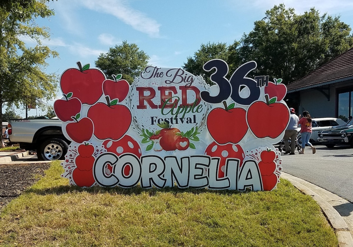 Good turnout marks 36th Big Red Apple Festival Now Habersham