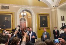 US Senate again rejects bill ending shutdown, as air traffic controllers miss paychecks