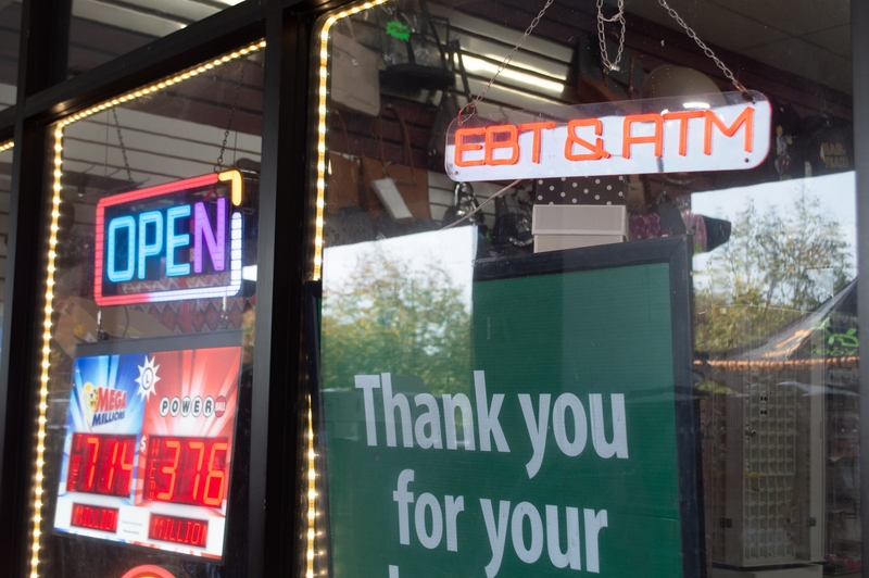 Full November SNAP benefits to be issued by Trump administration despite shutdown