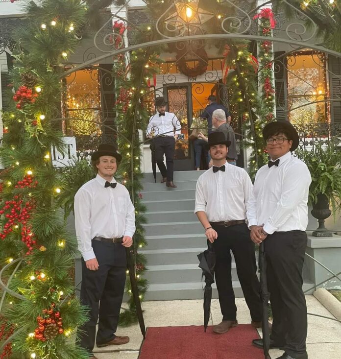 Highland Hall Christmas open House